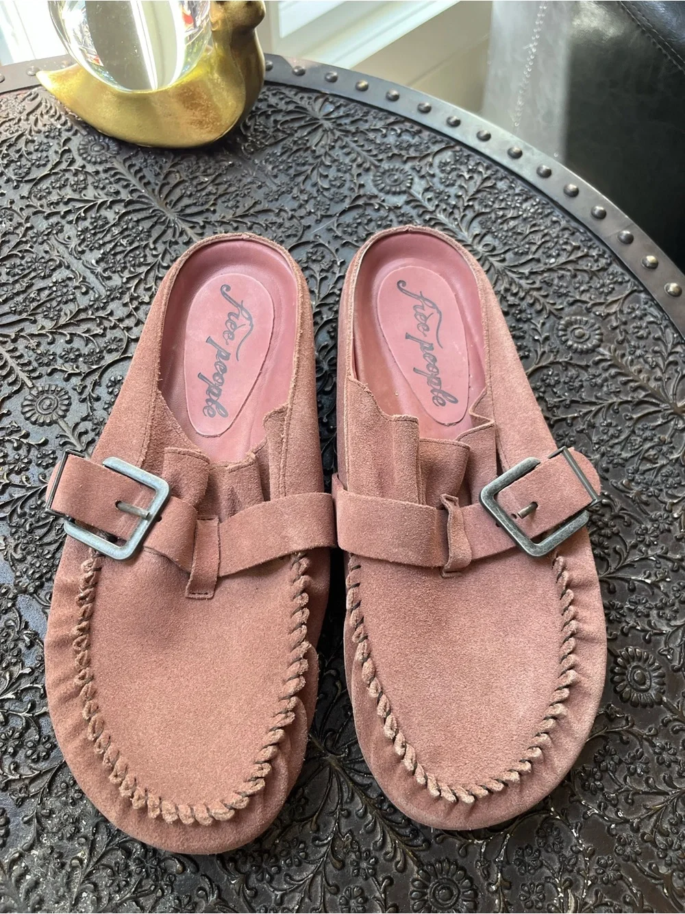 FREE PEOPLE AFTER RIDING MULES IN SUNSET SAND SUEDE 9.5